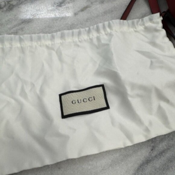 Gucci GG Marmont Tan Interior Matelasse Shoulder Bag Mini Red Leather - Picture 9 of 9